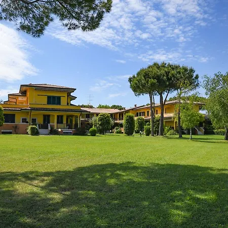 Sirmione Beach Apartment Апартаменты *