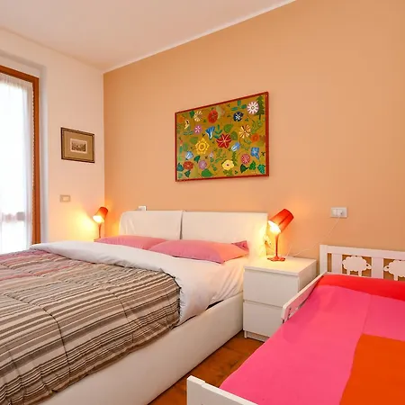 Sirmione Beach Apartment Appartamento *